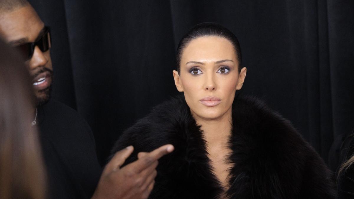 Bianca Censori: Freiz&uuml;giger Auftritt in Melbourne. (Foto)