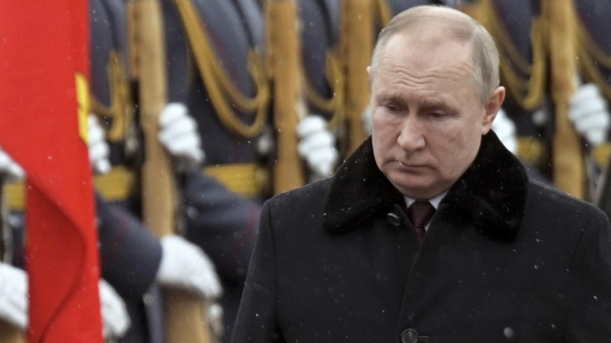 Ein Ukraine-Arzt drohte den Soldaten von Wladimir Putin. (Foto)