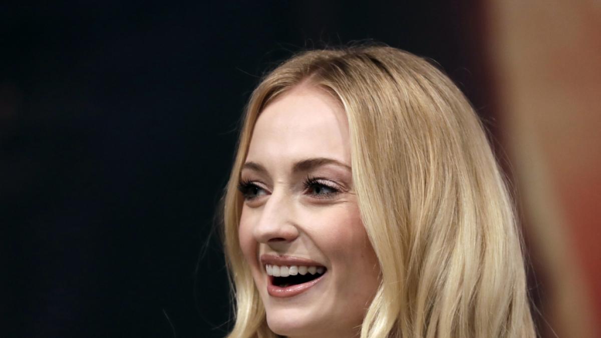 Sophie Turner wurde in Paris beim Knutschen mit einem britischen Royal erwischt. (Foto)
