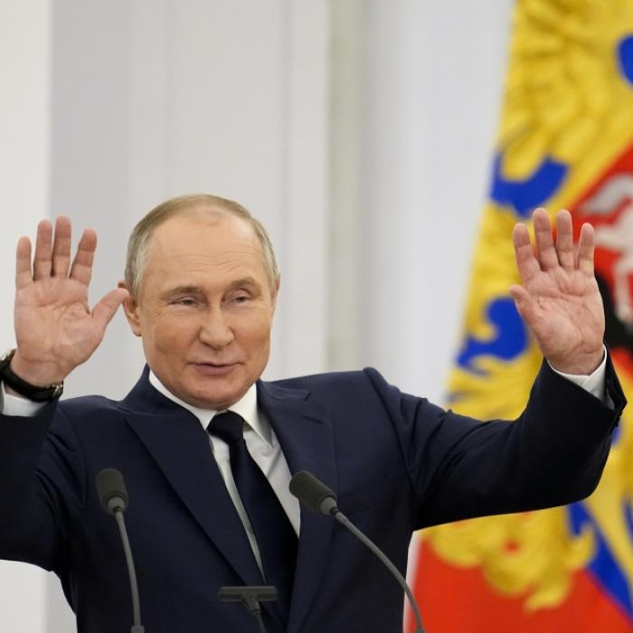 Angriff verweigert! Putin-Offizier feuert auf seine eigenen Soldaten