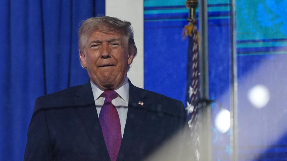 Ein Kolumnist ist sicher: Gegen Barack Obama h&auml;tte Donald Trump keine Chance. (Foto)