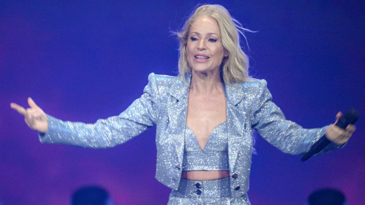 Glitzernd und mit blonder M&auml;hne - so kannte man Michelle bisher. (Foto)