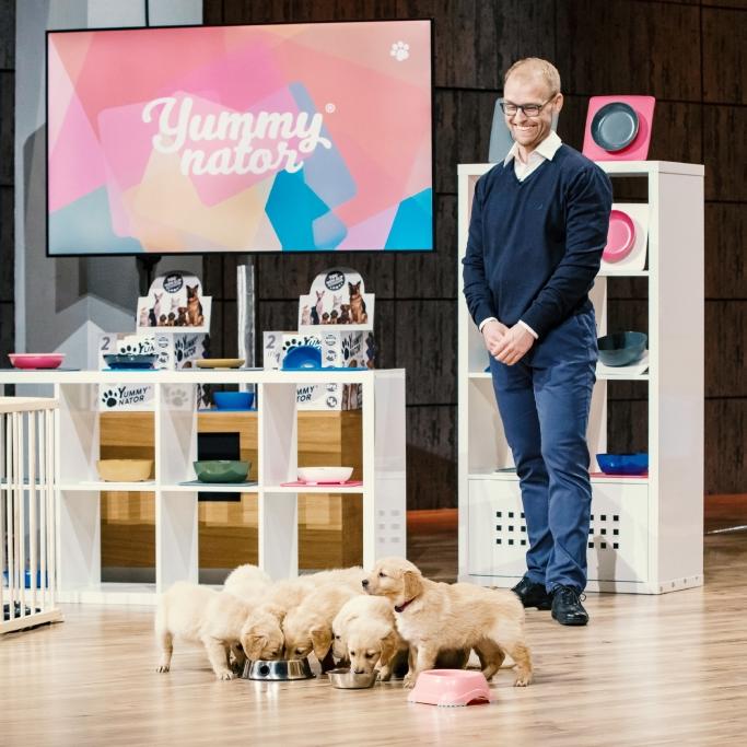 Dieser Futternapf macht Hund und Katze glücklich