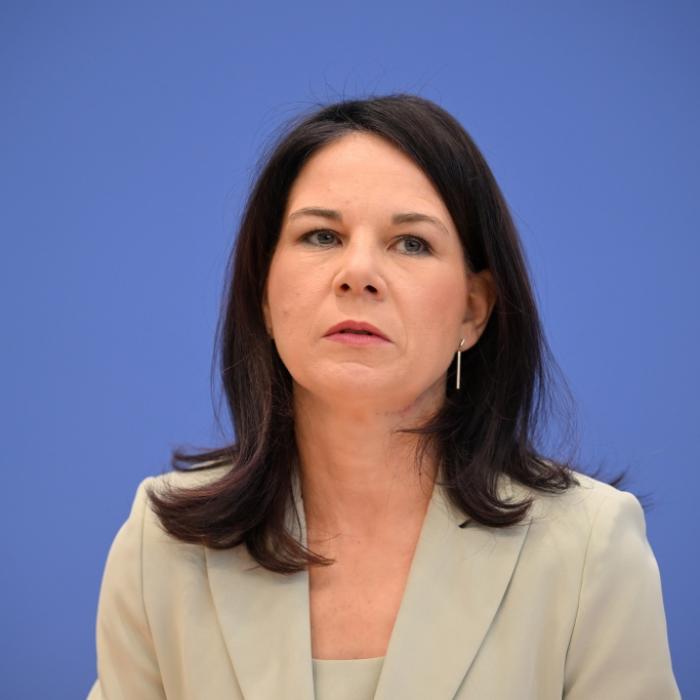 Keinen Bock auf Opposition? Spekulationen über Karrierepläne der Außenministerin