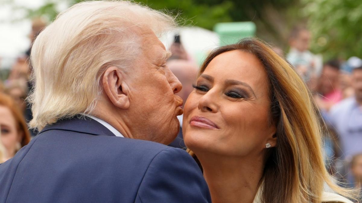 Die Meme-Coins von Donald Trump und Ehefrau Melania schmieren gewaltig ab. (Foto)