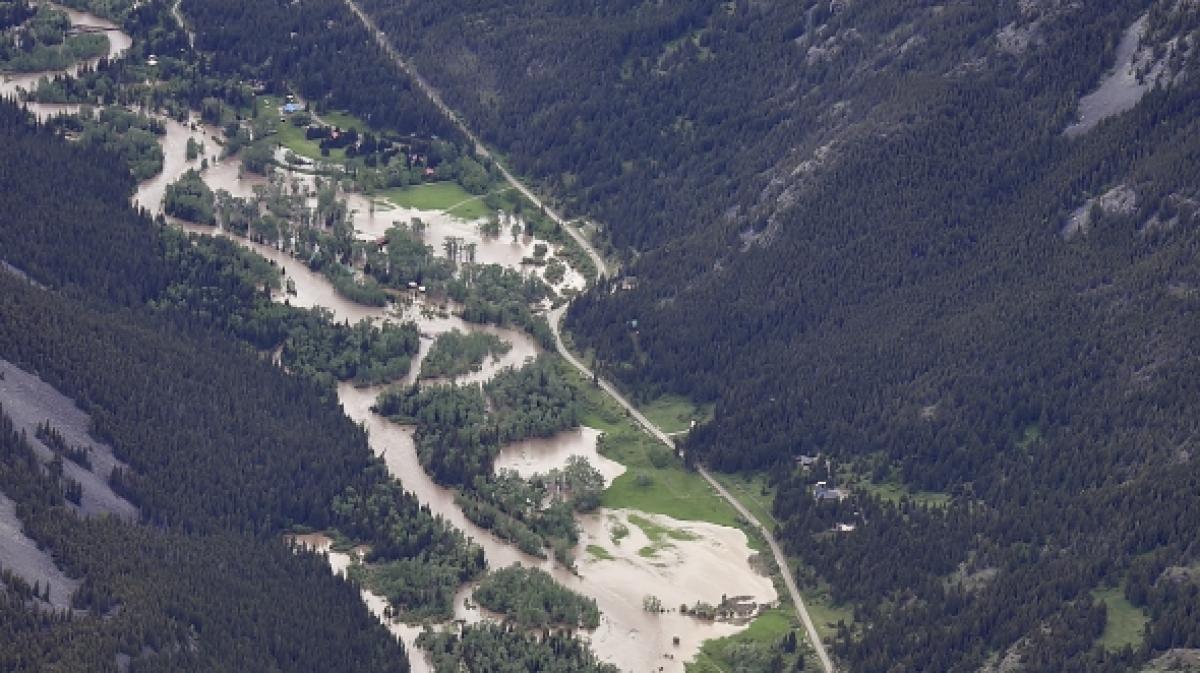Flutkatastrophe im Yellowstone Nationalpark: Der Boulder River s&uuml;dlich von Big Timber ist &uuml;ber seine Ufer getreten. (Foto)