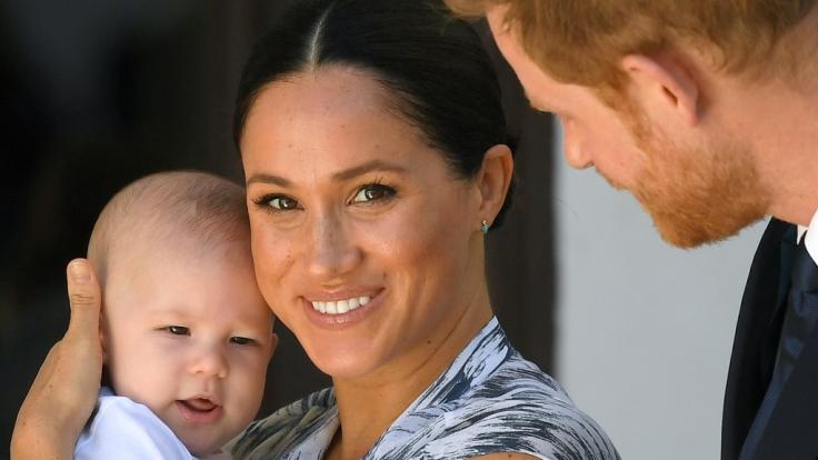Der kleine Archie Harrison wird im Frühling oder Sommer 2021 ein Geschwisterchen bekommen. Meghan Markle ist schwanger.