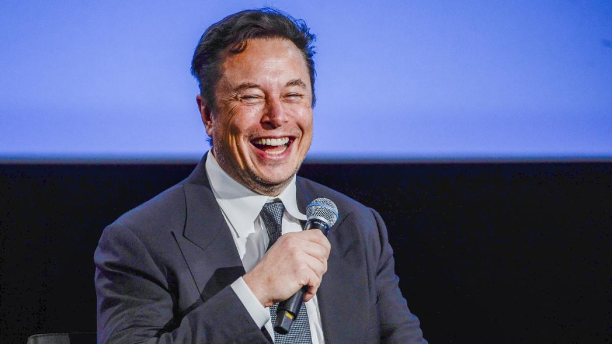Die Freude d&uuml;rfte gro&szlig; sein: Elon Musk hat laut eigenen Angaben abgenommen. (Foto)