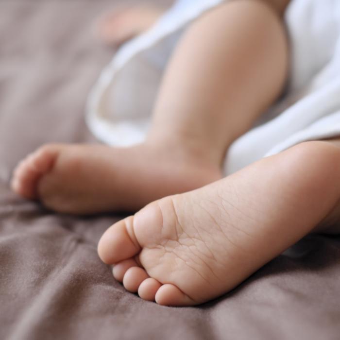Horror-Mutter steckt Baby in Waschmaschine - Kind tot! 