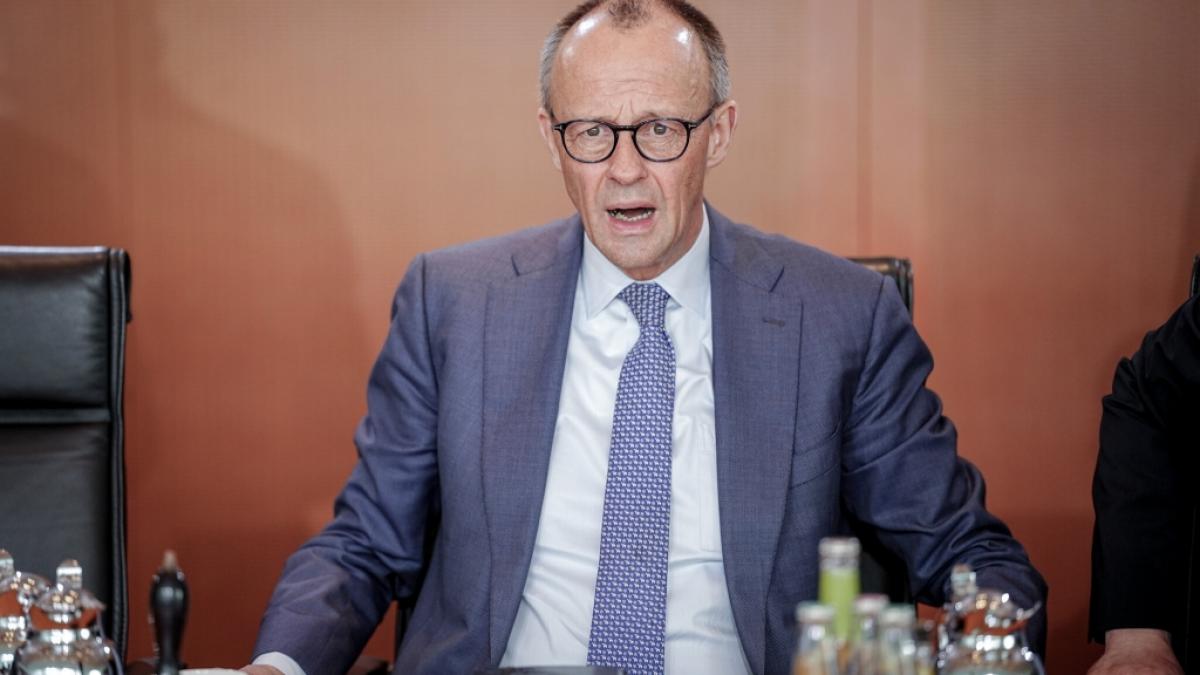 Schlechte Nachrichten f&uuml;r Friedrich Merz: Laut einer aktuellen Umfrage ist nur ein Bundespolitiker derzeit unbeliebter als der Bundeskanzler. (Foto)