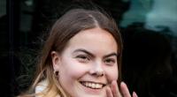 Gräfin Eloise van Oranje wurde nach einem Badeanzug-Auftritt im Fernsehen von einem Royal-Experten scharf kritisiert.