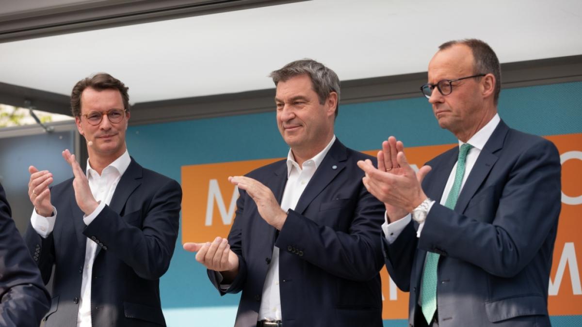 Wer h&auml;tte im Wahlkampf die besten Chancen gegen die AfD: Hendrik W&uuml;st, Markus S&ouml;der oder Friedrich Merz? (Foto)