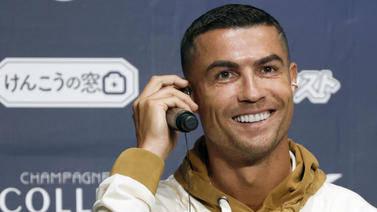 Cristiano Ronaldo hat die Zähne schön. Allerdings hat er hier eindeutig nachgeholfen. (Foto)