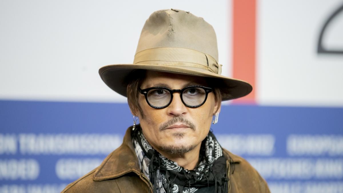 Ungebetener Gast bei Johnny Depp: Eindringling duscht in seinem Haus und macht sich einen Drink. (Foto)