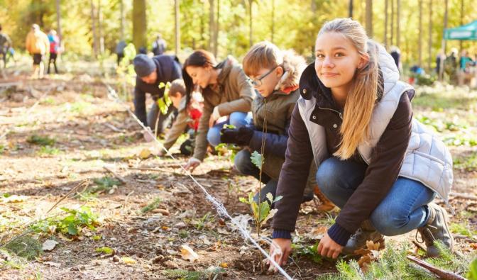 Ehrenamt: sinnvoll engagieren, lokal helfen.