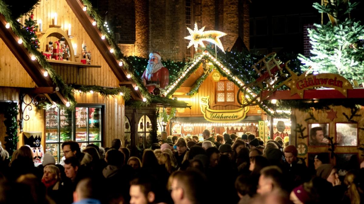 Weihnachtsm&auml;rkte wie hier in der historischen Innenstadt von Hannover wird es 2020 aufgrund der Corona-Pandemie nicht geben. (Foto)