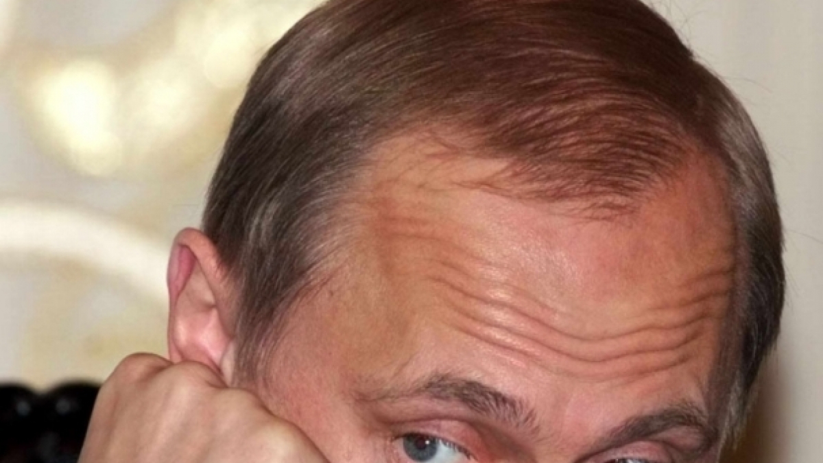 Eine Runzel-Stirn sucht man bei Putin mittlerweile vergebens. (Foto)