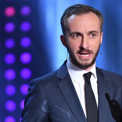 Bitterböse! Jan Böhmermann singt Pleite-Songs für Boris Becker