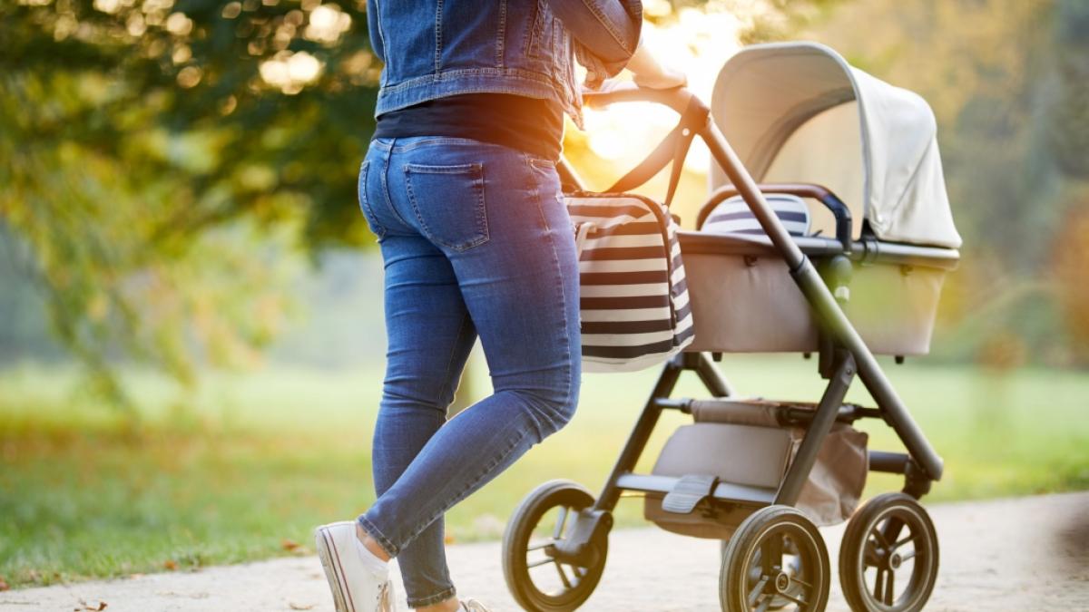 In Ellmau fuhr eine Seniorin ein Kleinkind in einem Kinderwagen an und verletzte es t&ouml;dlich. (Symbolfoto) (Foto)