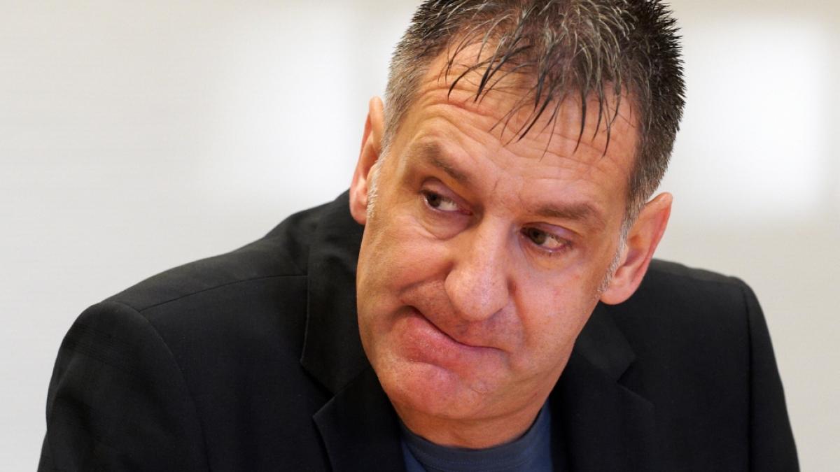 Auch nach seiner aktiven Fu&szlig;ball-Karriere wird Eike Immel von Fans des VfB Stuttgart und von Borussia Dortmund wie ein Held verehrt. (Foto)