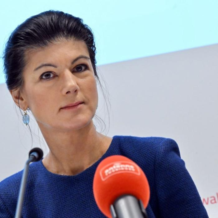 Wagenknecht-Partei stürzt ab, Umfrage-Schock für Scholz