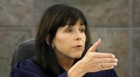 Jackie Glass während der Verhandlung von O.J. Simpson.