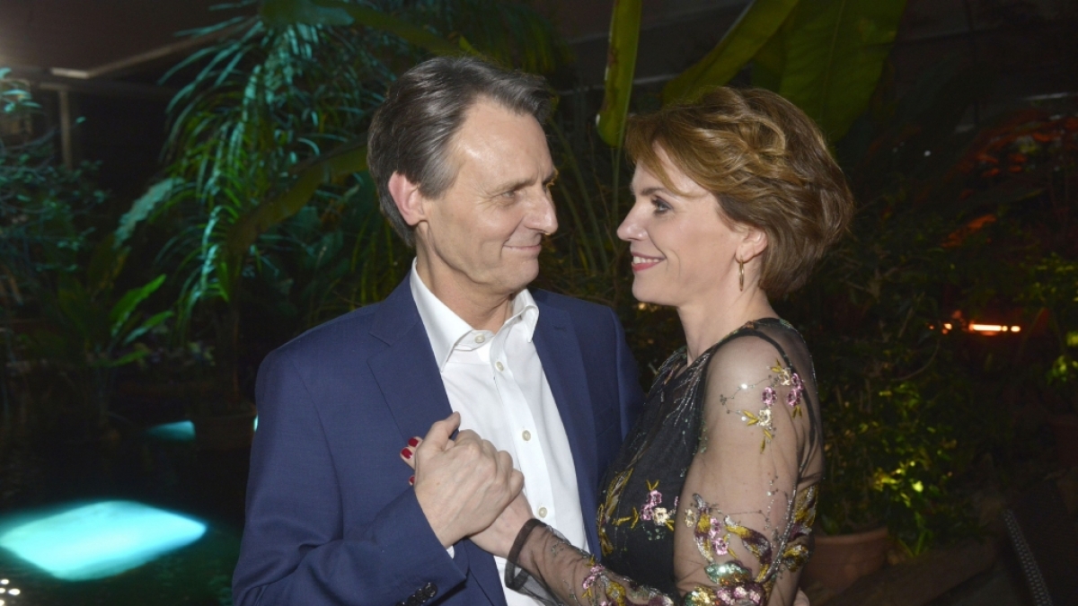 Jo Gerner und Yvonne schwelgen in Singapur im Liebesgl&uuml;ck. (Foto)