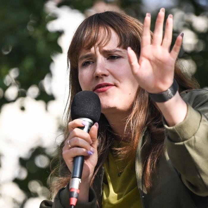 Wut nach Merz-Rede - Grünen-Politikerin verwendet Worte des Kanzlers gegen ihn