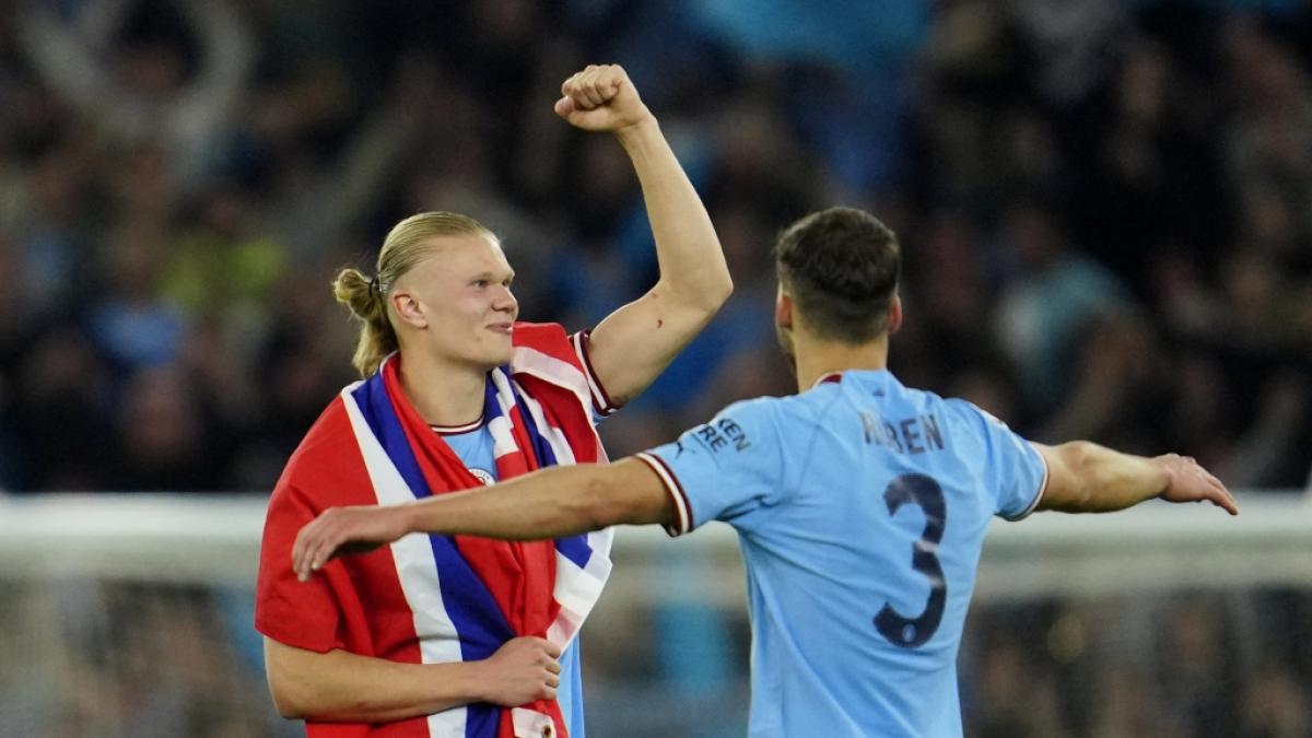Erling Haaland und Ruben Dias (r) von Manchester City freuen sich &uuml;ber den Sieg in der K&ouml;nigsklasse. (Foto)