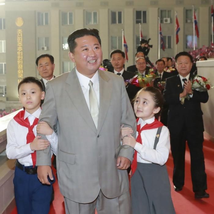 Warnung vor neuem Nordkorea-Reaktor! Baut Kim HIER Atomsprengköpfe?