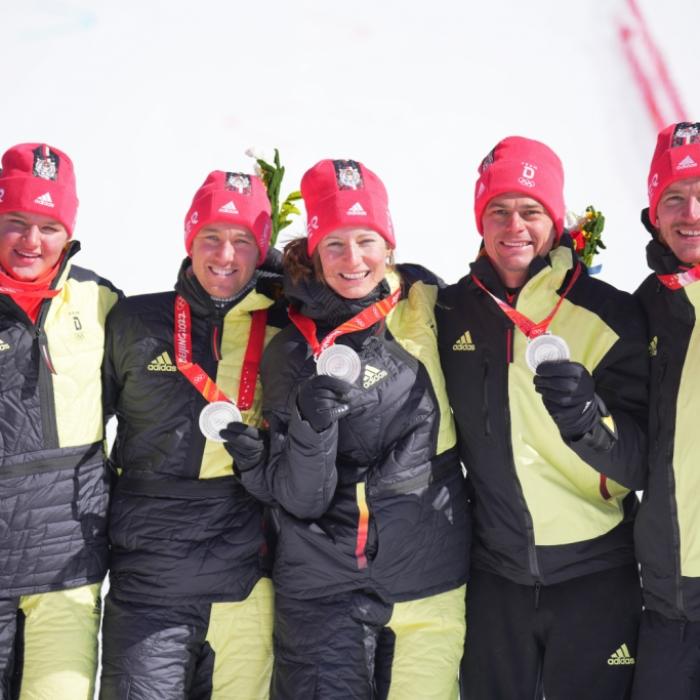 Deutsche Alpine gewinnen zum Abschluss Team-Silber