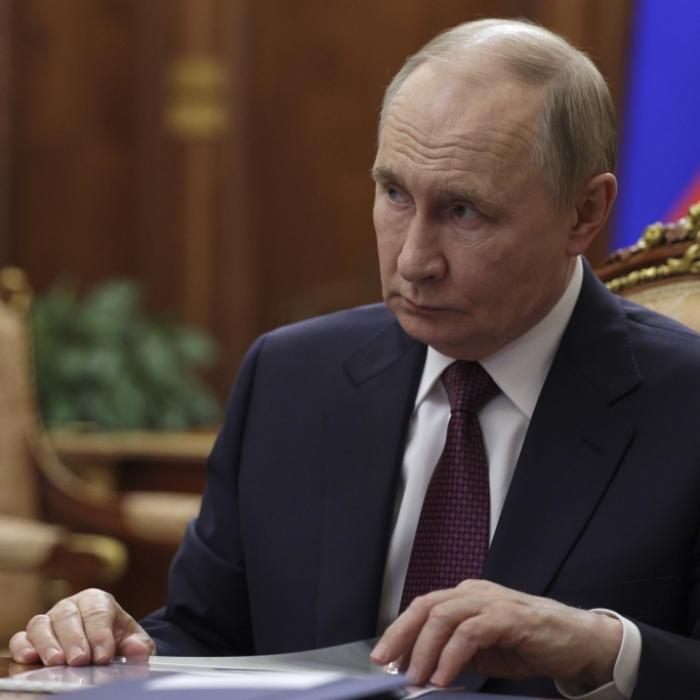 Milliarden für Comeback - Putin bringt altes Atom-Schlachtschiff zurück