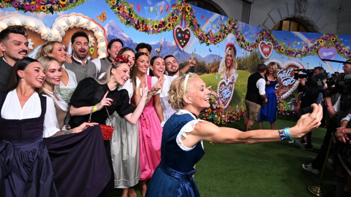 Geballte Power im Trachtenlook: Heidi Klums G&auml;ste hatten beim "HeidiFest" viel Spa&szlig;. (Foto)