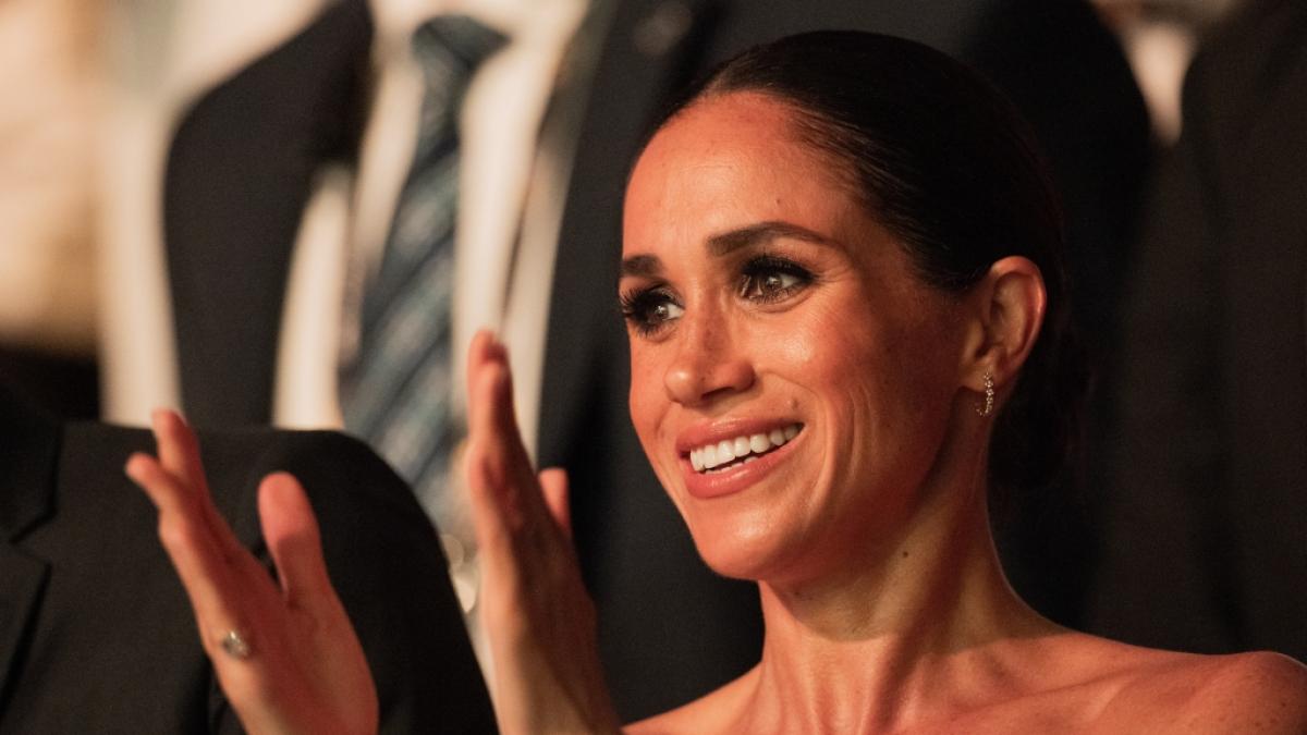 Meghan Markle soll mit ihrer Outfit-Wahl eine versteckte Botschaft an ihrer Schw&auml;gerin Prinzessin Kate geschickt haben. (Foto)