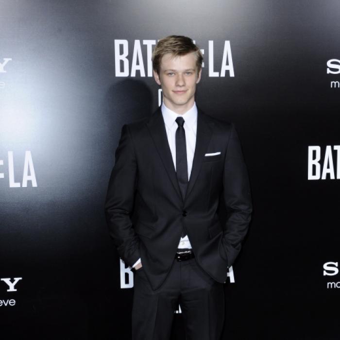Sexy und clever! Der neue MacGyver ist ein Frauenschwarm