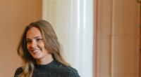 Prinzessin Ingrid Alexandra, Tochter von Kronprinzessin Mette-Marit und Kronprinz Haakon, feierte den Sieg der norwegischen Nationalmannschaft gemeinsam mit ihrem jüngeren Bruder Prinz Sverre Magnus nach Abpfiff in der Kabine.
