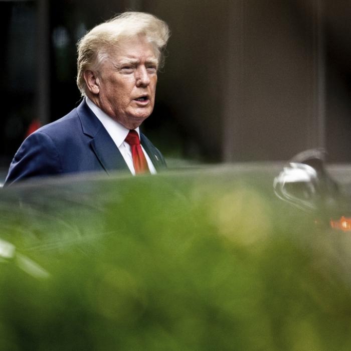Nach Haus-Durchsuchung: Ex-US-Präsident attackiert das FBI!