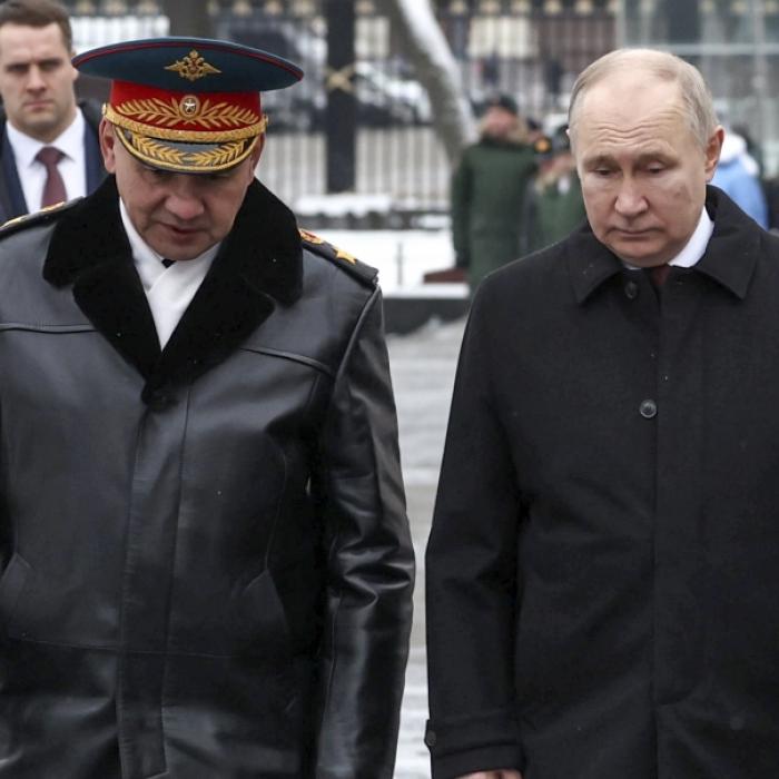 Konvoi zerschlagen: Kreml-Blogger rechnen mit Wladimir Putins Armeeführung ab