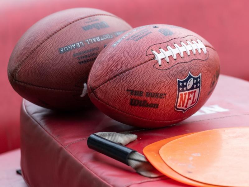 NFL 2026: Vor den Augen von Nowitzki: Tampa Bay holt ersten Sieg