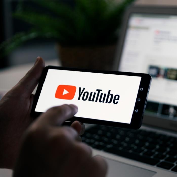 Mit nur 27 Jahren! YouTube-Star nach Herz-Operation gestorben