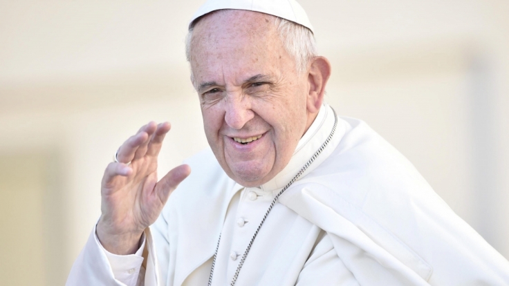 Papst Franziskus hat eine Entscheidung zu fällen.
