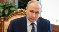 Die Folgen der ukrainischen Drohnen-Angriffe auf russische Öl-Depots werden für Wladimir Putin deutlich spürbar.
