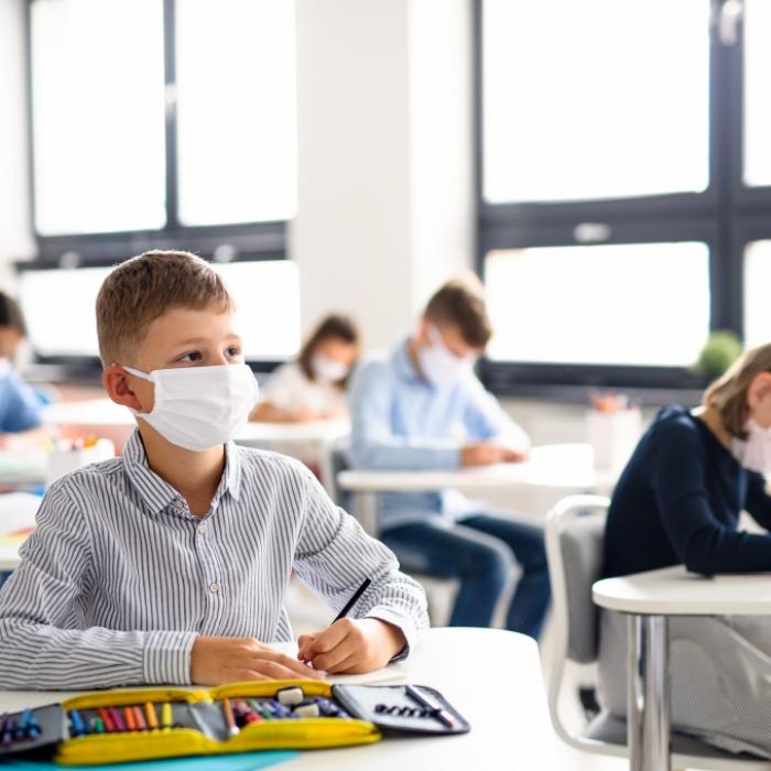 Rebellion gegen RKI! Kultusminister gegen drohende Klassen-Quarantäne