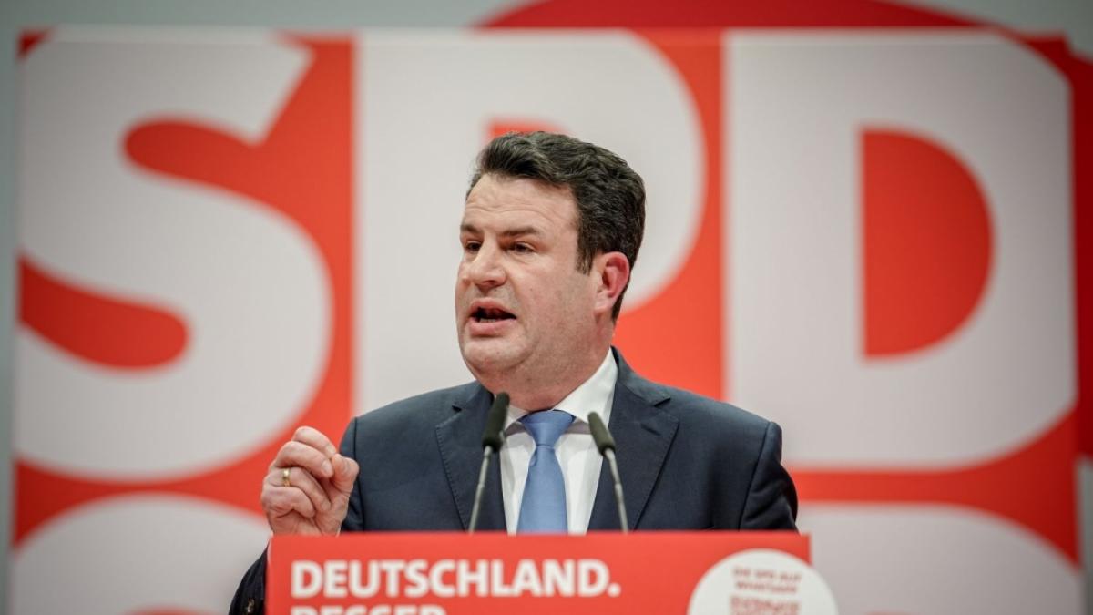 Hubertus Heil gab eine Prognose zur Rentenerh&ouml;hung ab 1. Juli 2024 ab. (Foto)