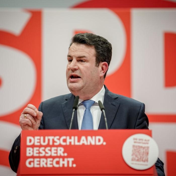 Erhöhung ab 1. Juli! Heil macht Hoffnung auf Rentenplus