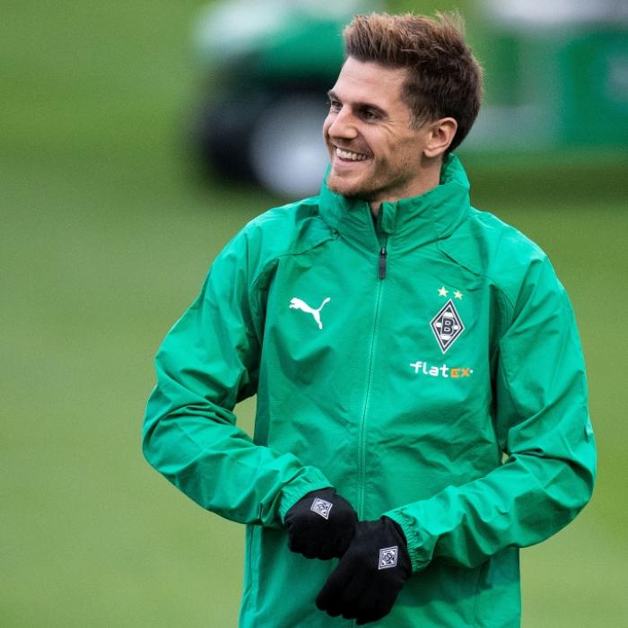 So lebt der Leverkusen-Kicker als Familienvater
