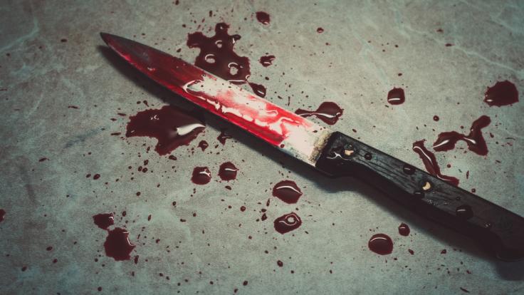 In Berlin Hellersdorf sind bei einer Messer-Attacke vier Menschen verletzt worden (Symbolbild).