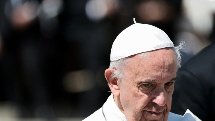 Papst Franziskus hat bei den Osterfeierlichkeiten in Rom zu Welt-Frieden aufgerufen.