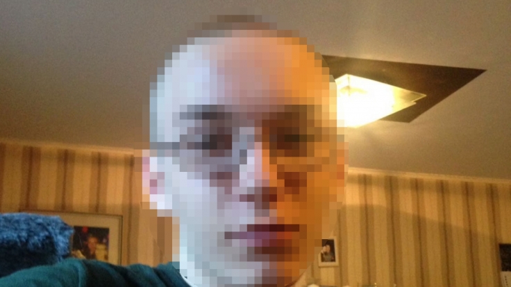 Mit diesem Fahndungsfoto suchte die Polizei nach dem dringend tatverdächtigen 19-jährigen Mann.