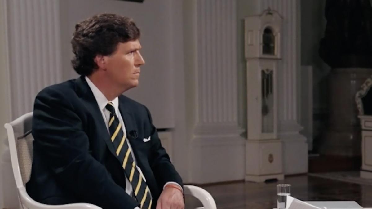 Wurde der rechte US-Kommentator Tucker Carlson von einem D&auml;mon heimgesucht? (Foto)